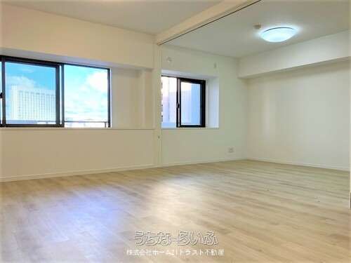 トゥエルヴ国際通り 503号