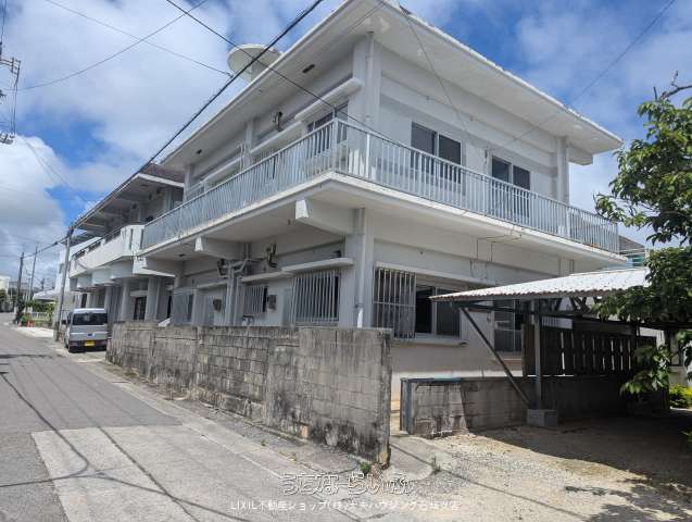 登野城 平田アパート