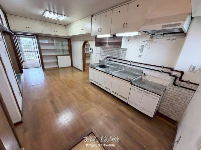 末吉マンション 712号