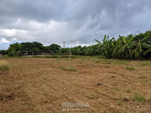 平良字荷川取482-3　582坪