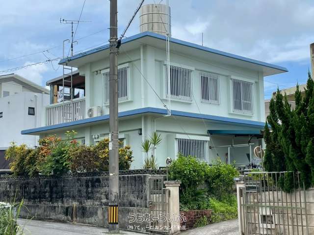 沖縄市松本　戸建
