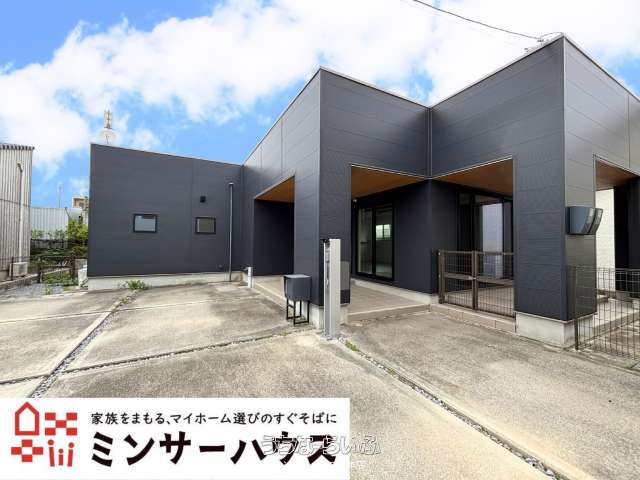 名護市宇茂佐の森3丁目　中古戸建て