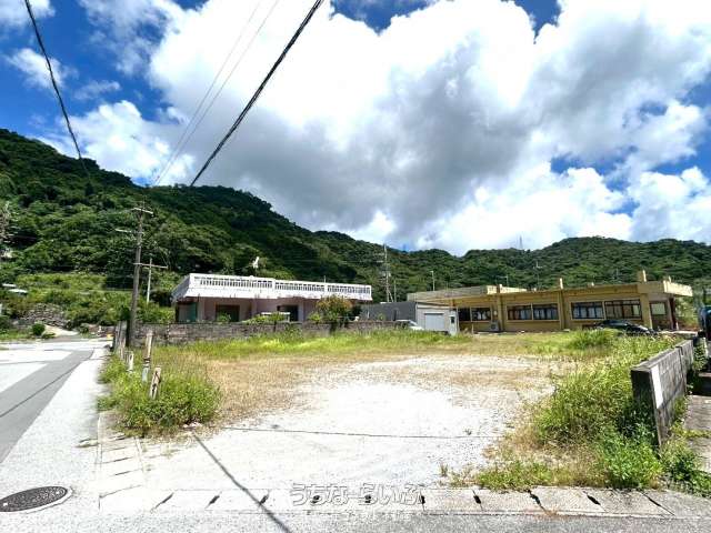 名護市世冨慶貸し土地