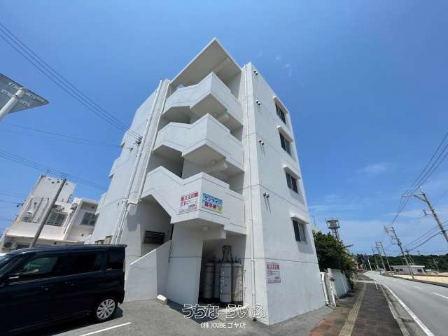 サンライフ嘉手納 203.302号