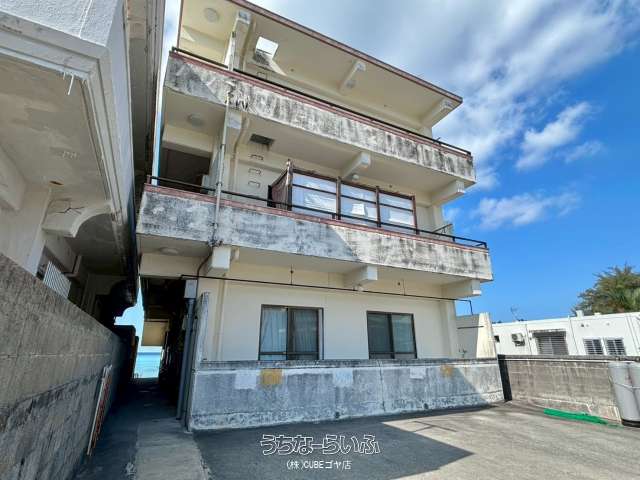 冨着ビーチサイド 301号