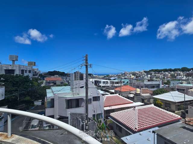 タウンハウス大名 F号室号