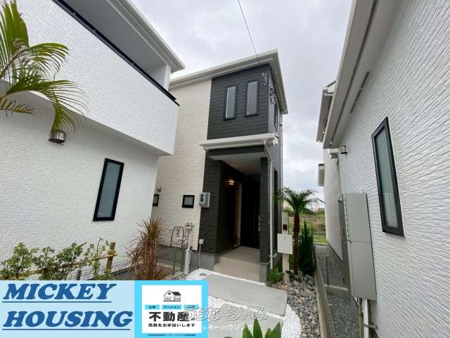 西原町我謝729番　B号棟