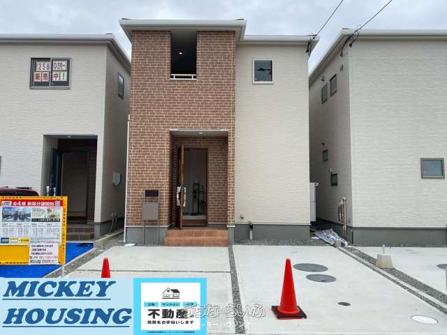 八重瀬町玻名城第２　２号棟