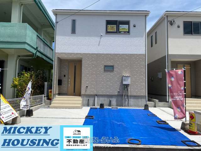 南城市知念安座真第２　１号棟