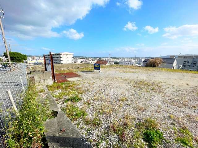 八重瀬町伊覇３００坪超えの土地