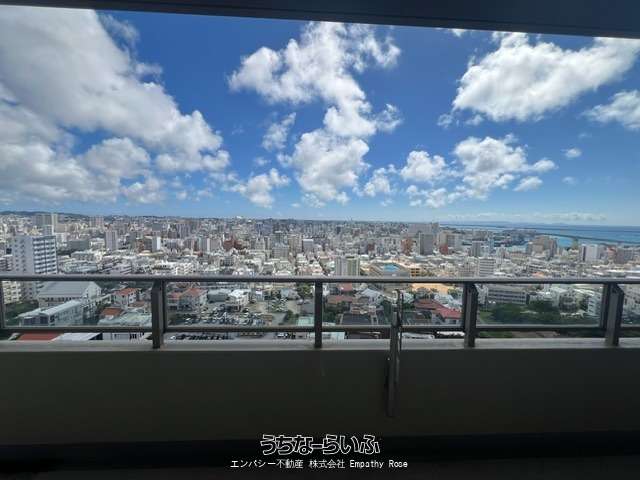D’グラフォート沖縄タワー