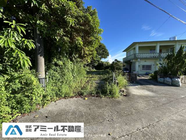 ✨【広いお庭と駐車場6台可能な売土地】✨読谷村楚辺 約70.18坪