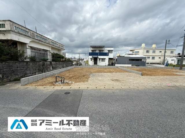 沖縄市東B号棟（全３棟）