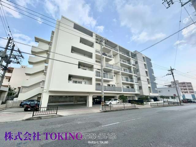 クーガ津嘉山 6--号