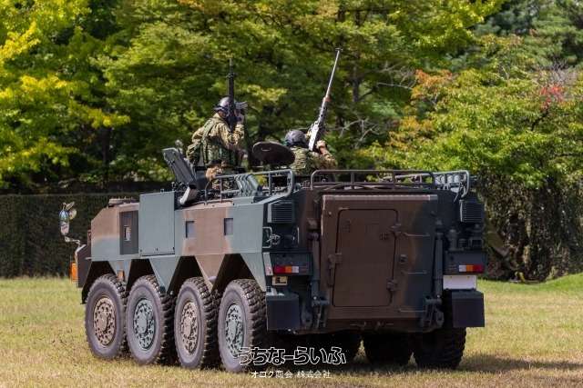 陸自・那覇訓練場 EC24-6