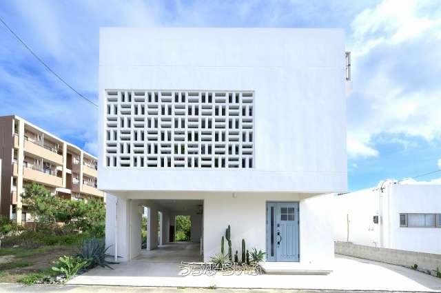 平良松原　徳洲会病院近く RC造2階建 3LDK+店舗 建物34坪 土地55坪