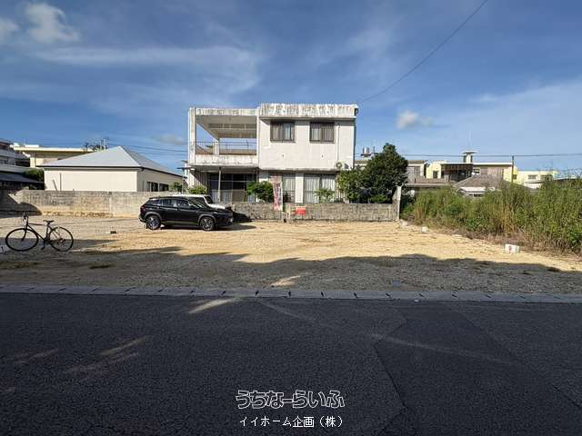 登野城駐車場