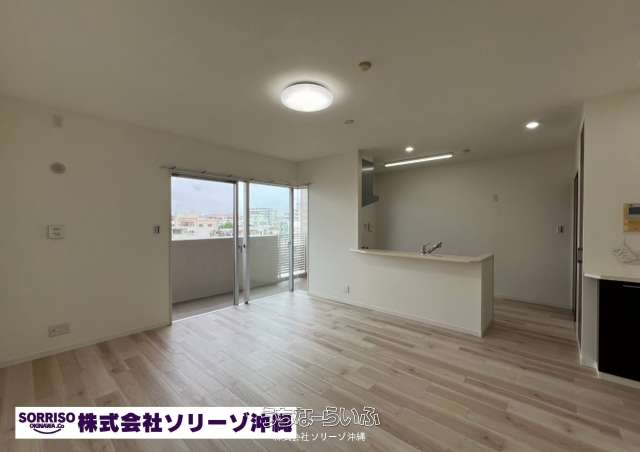 ライオンズマンション浦添宮城 602号