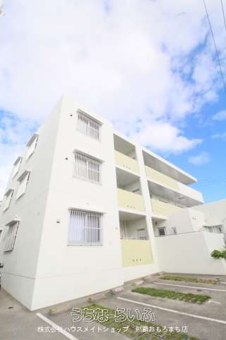 グレイス首里 302号