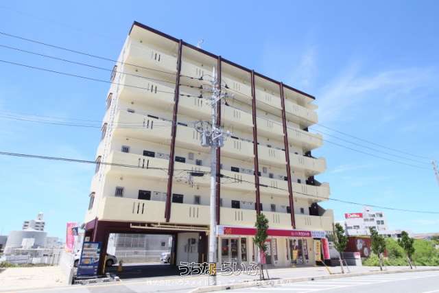 ラナイおもろまち 301号