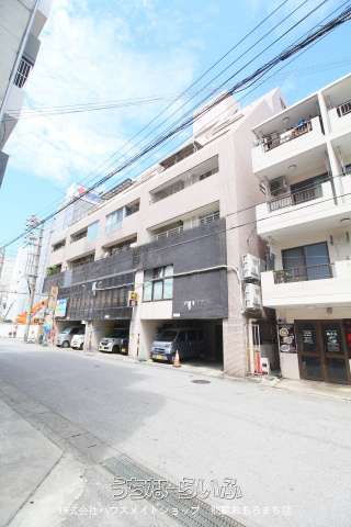 東壱番館 701号