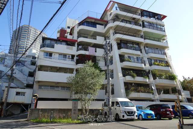 メゾンセンチュリー安里 201 号