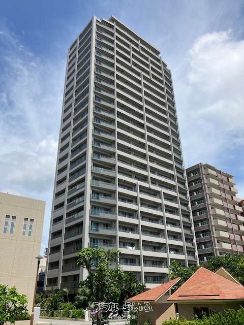 Ｄ’グラフォート沖縄タワー