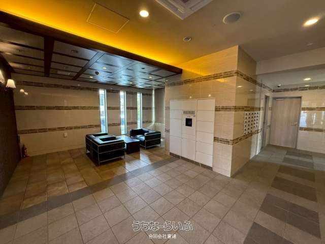 レーヴ首里石嶺本通りⅡ 301号