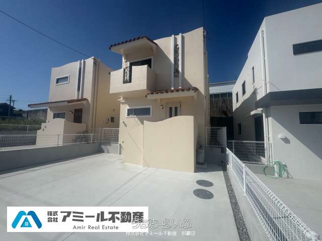 八重瀬町伊覇②号地/全4棟