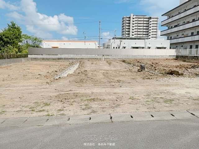 沖縄市美原2丁目 新築分譲住宅 全3棟【2号棟】
