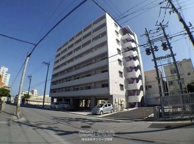 モダンテラス中央