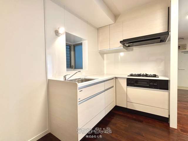 コートヴィレッジ繁多川 202号