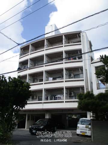 コーポ宇地泊 202号