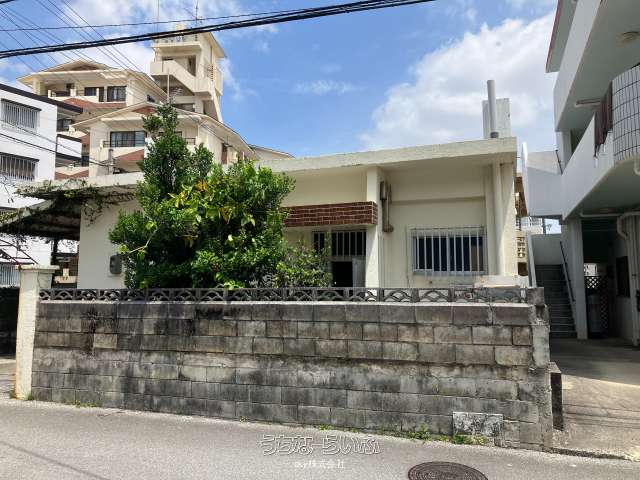 豊見城市真玉橋戸建て