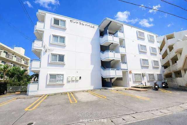 セントラルハイム２ 302号