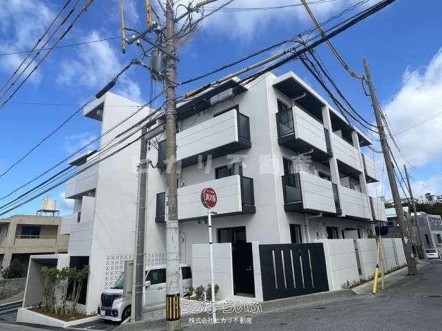 T&R Apartment 304号