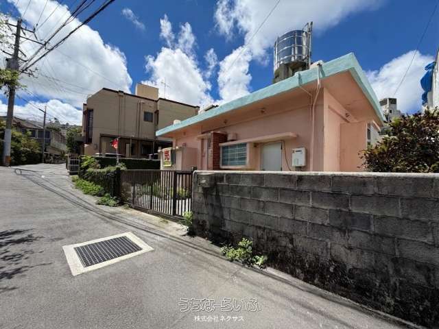 首里山川中古