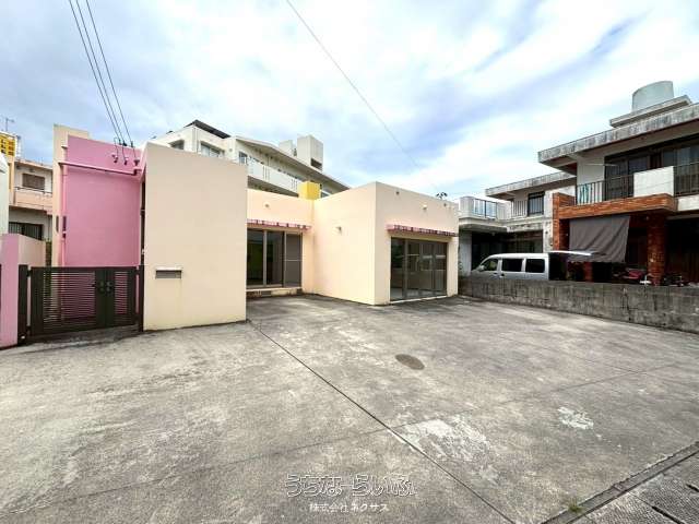 字豊見城築浅戸建