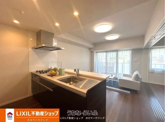 グランデ・プレミアムビスタ野嵩ＥＡＳＴ 606号