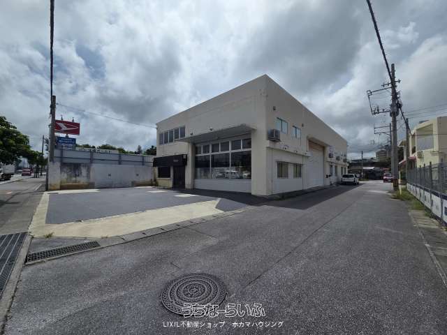 北谷町上勢頭・貸倉庫