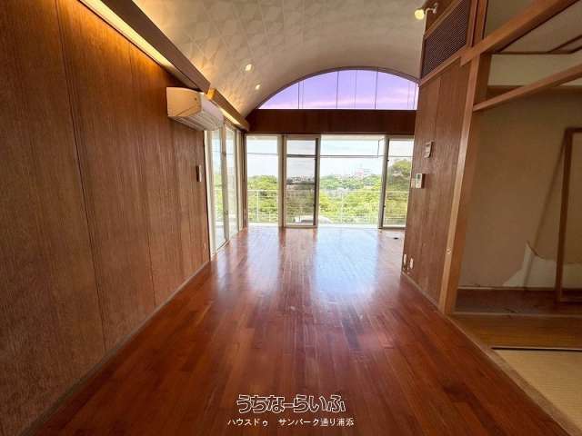 浦添市経塚　売戸建