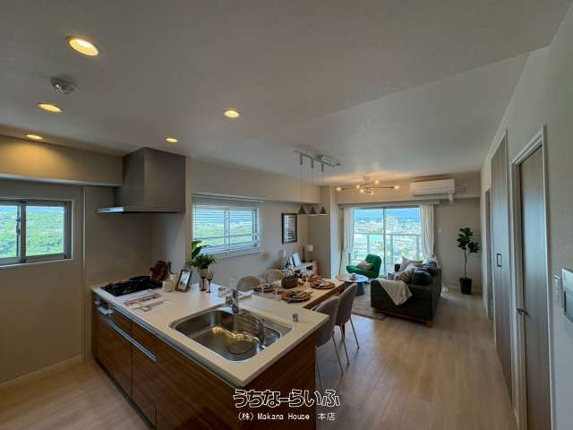 プラウディアコート越来 901号