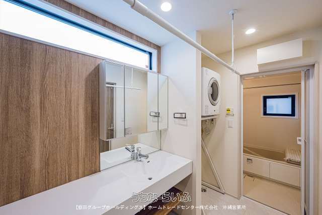 【ブルーミングガーデン】　うるま市安慶名3丁目　全２邸　（１号棟）