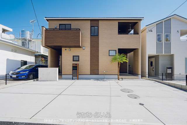 ブルーミングガーデン　読谷村字伊良皆　全２棟　【１号棟】