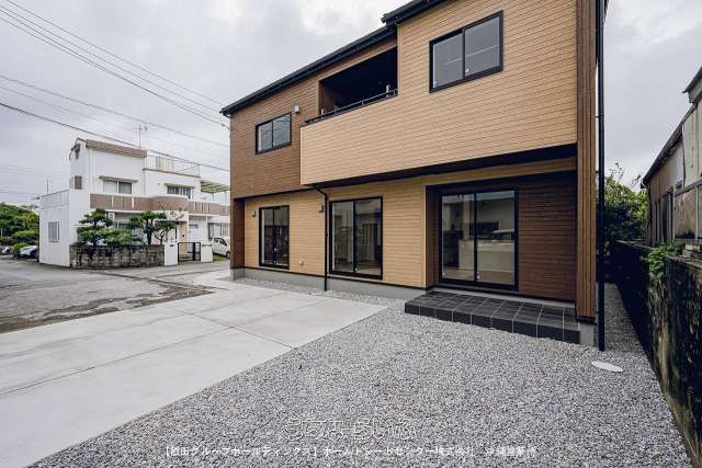 ブルーミングガーデン　西原町兼久（限定１棟）　