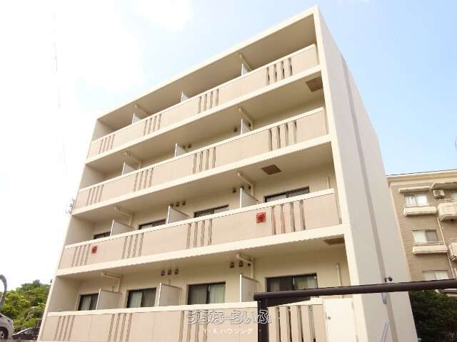 レオネクスト小禄駅前 302号