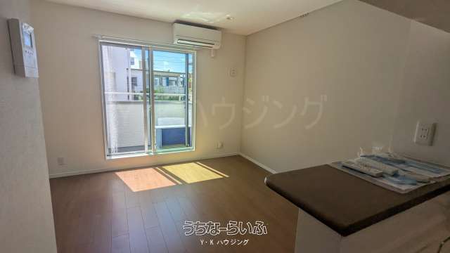 D-ROOM高良 201号