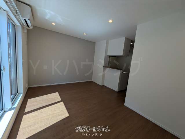 D-ROOM高良 205号