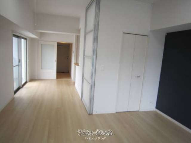 グランドテラス新都心 208号