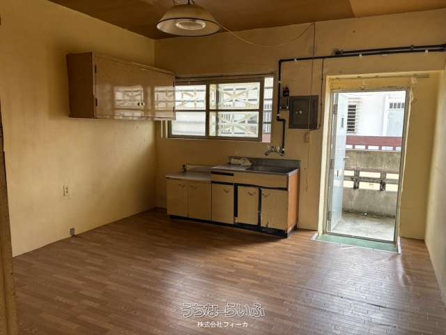 辺土名アパート 202号